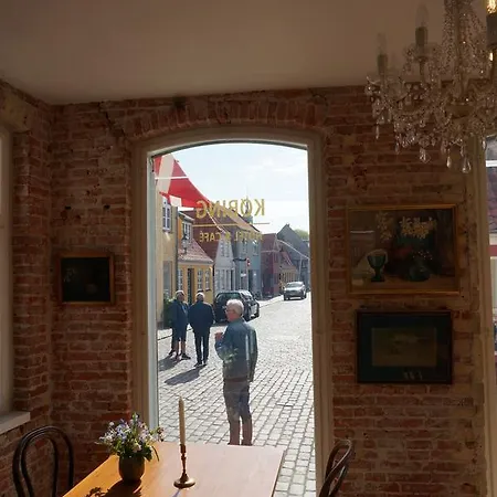 ホテル Fruens Vilje Ærøskøbing